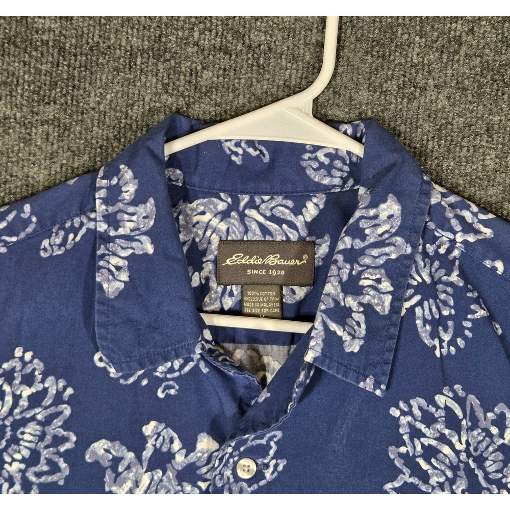 Eddie Bauer Hawaiian Shirt Mens Medium Blue Floral Tropical Cotton Camp ButtonUp